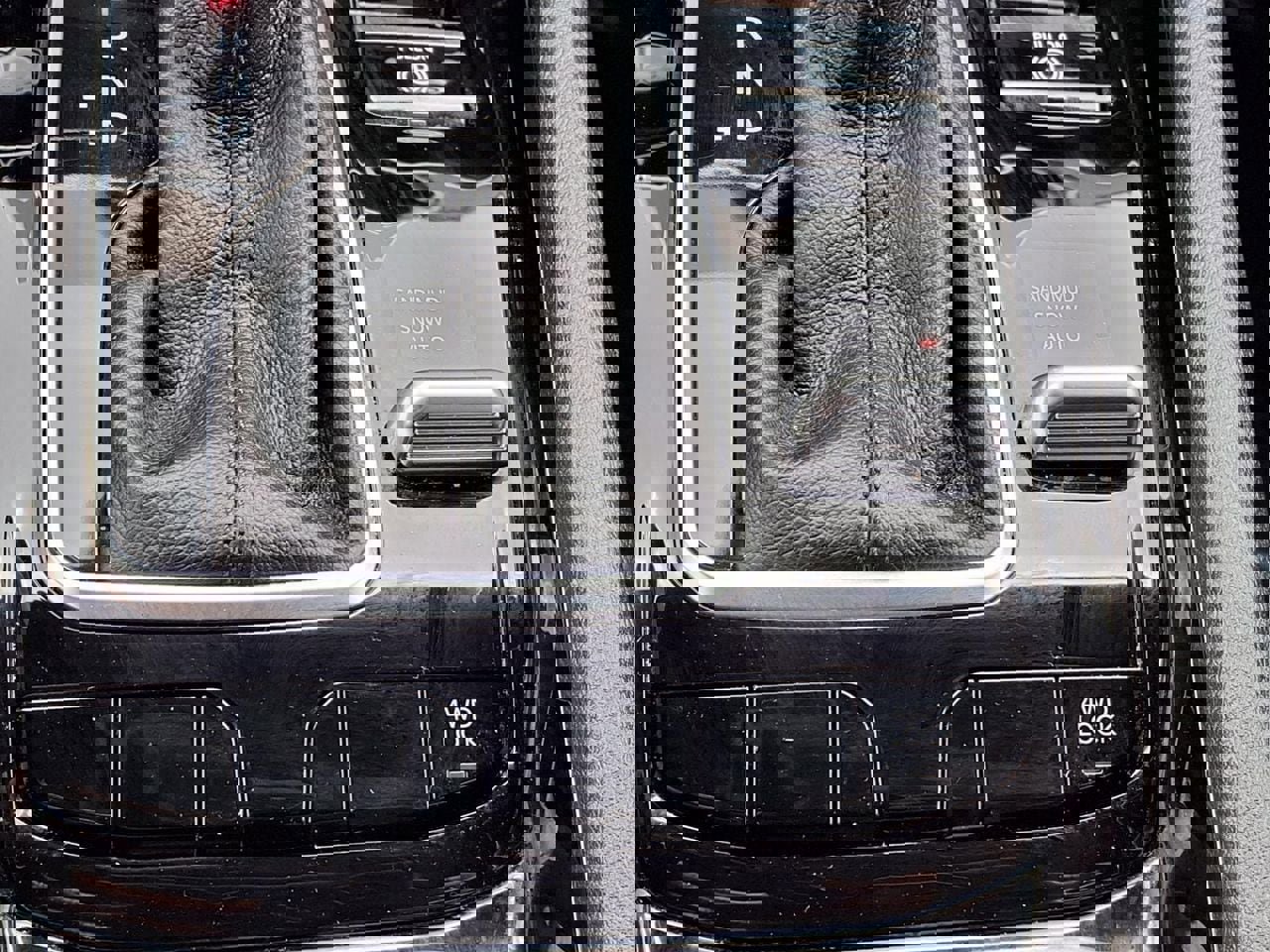 Used 2023 Jeep Compass Limited AWD/4WD image 21