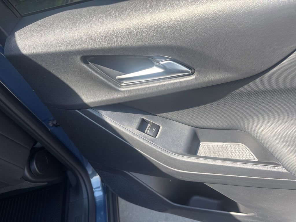 New 2026 Chevrolet Equinox LT w/ Safety and Technology Package image 43