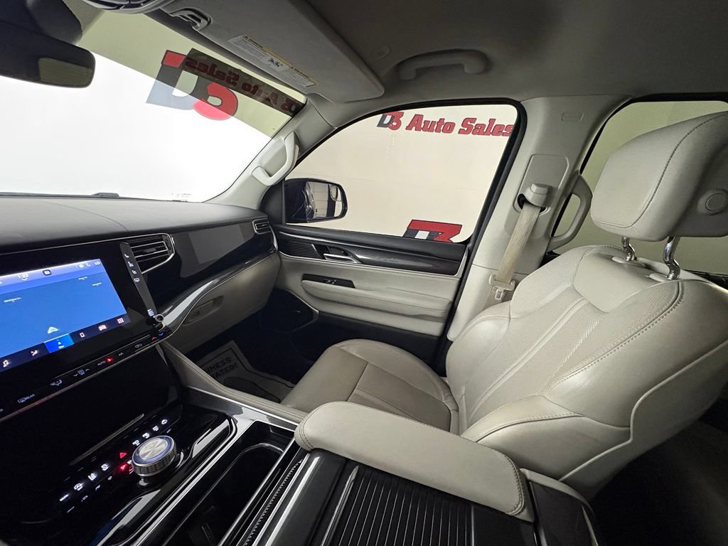 Used 2022 Jeep Wagoneer Series I w/ Convenience Group I RWD image 33