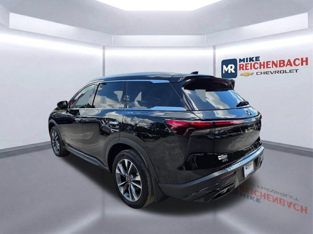 Used 2023 INFINITI QX60 Luxe w/ Performance Audio Package AWD/4WD image 6