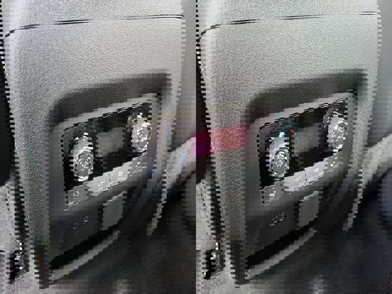 New 2026 Chevrolet Traverse RS image 52