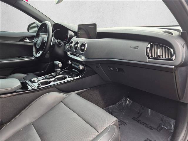 Used 2023 Kia Stinger GT-Line w/ Sun & Sound Package RWD image 19