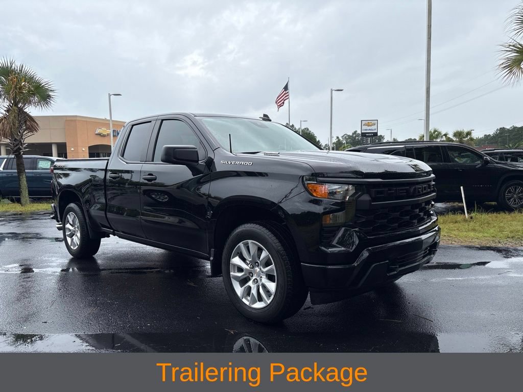Used 2025 Chevrolet Silverado 1500 Custom AWD/4WD image 3
