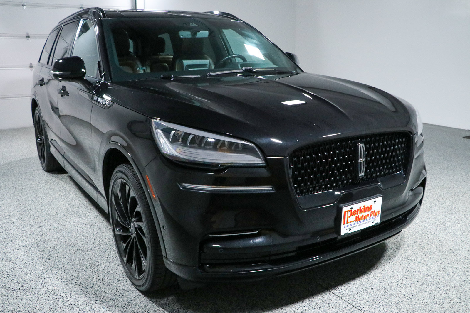 Used 2023 Lincoln Aviator Reserve w/ Jet Package AWD/4WD image 5