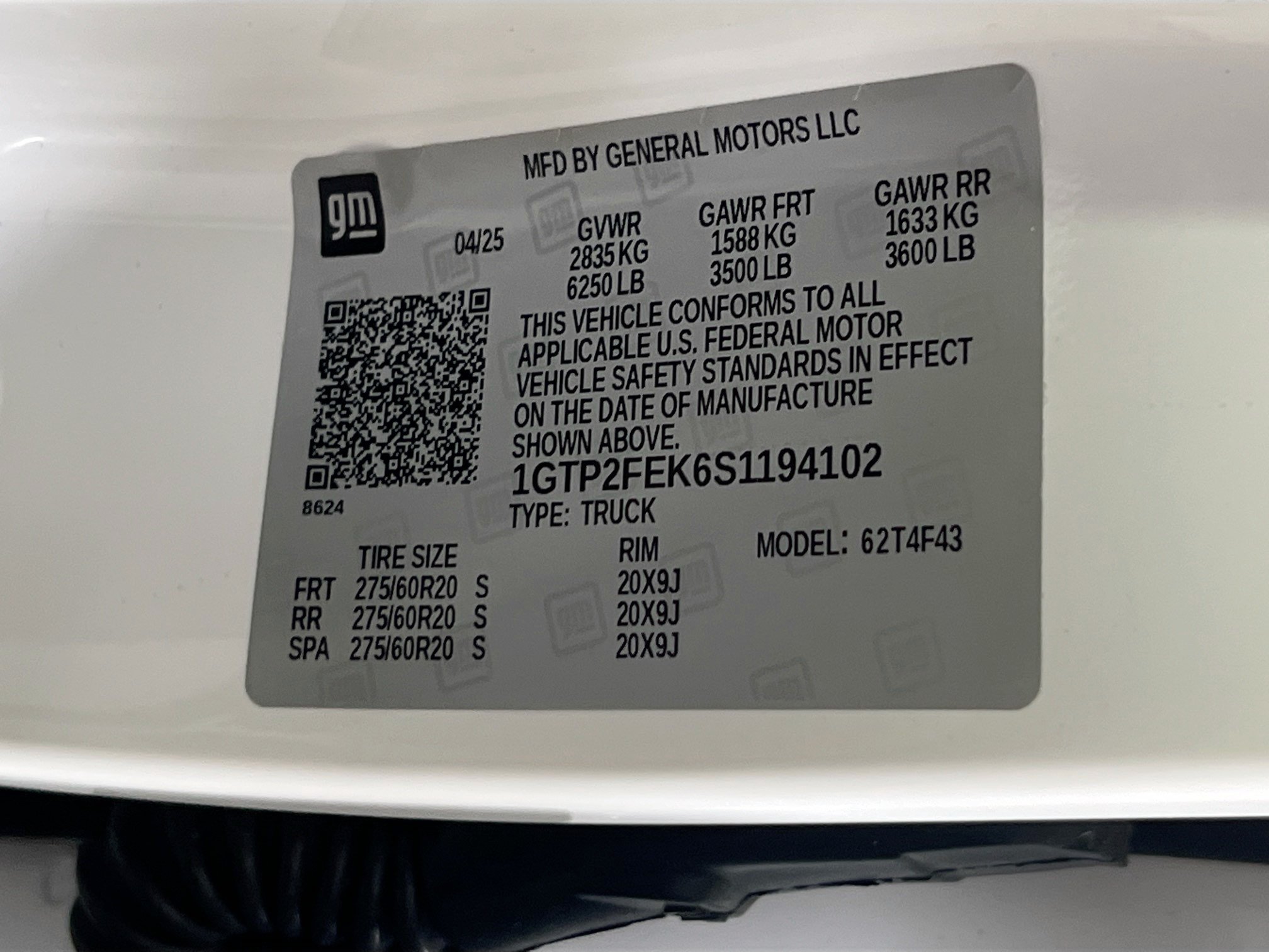 Used 2025 GMC Canyon Denali AWD/4WD image 32