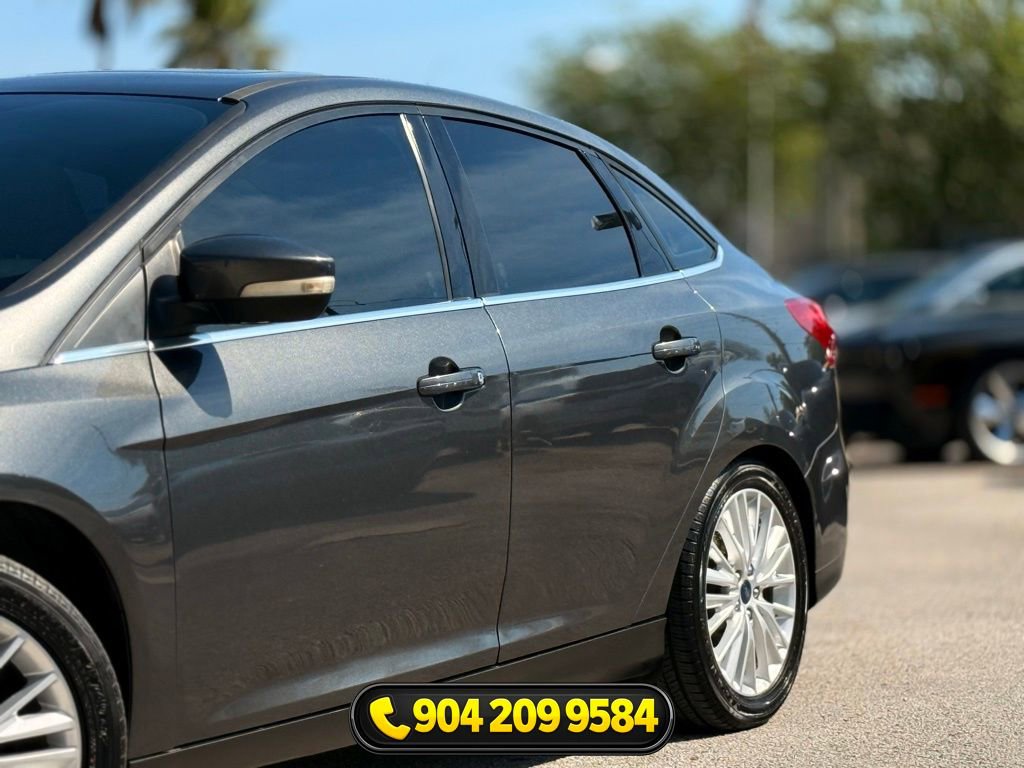 Used 2017 Ford Focus Titanium image 6