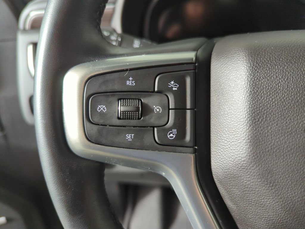 Used 2023 Chevrolet Suburban Z71 w/ Z71 Off-Road Package image 27