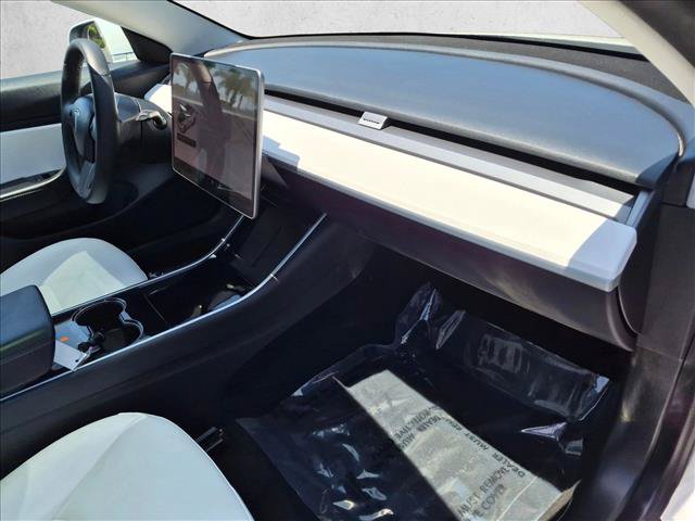 Used 2020 Tesla Model 3 Long Range AWD/4WD image 22