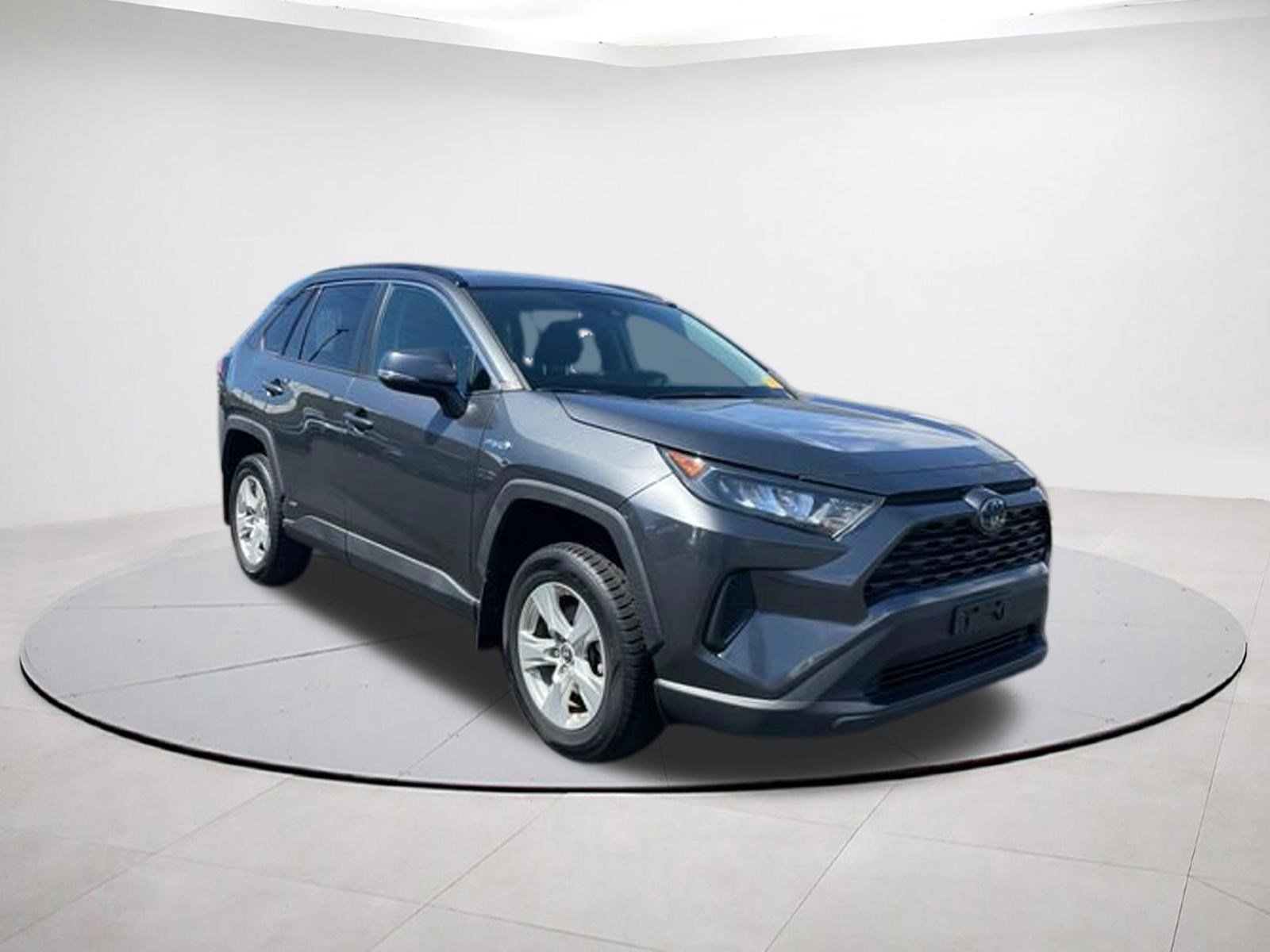 Used 2020 Toyota RAV4 LE w/ All Weather Liner Package AWD/4WD image 1