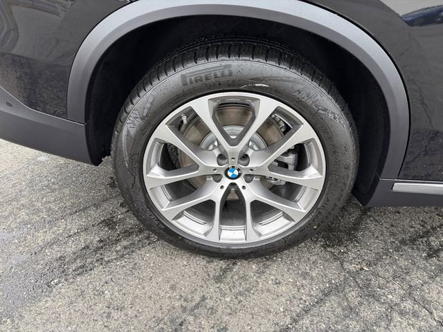 New 2026 BMW X5 xDrive50e w/ Climate Comfort Package AWD/4WD image 17