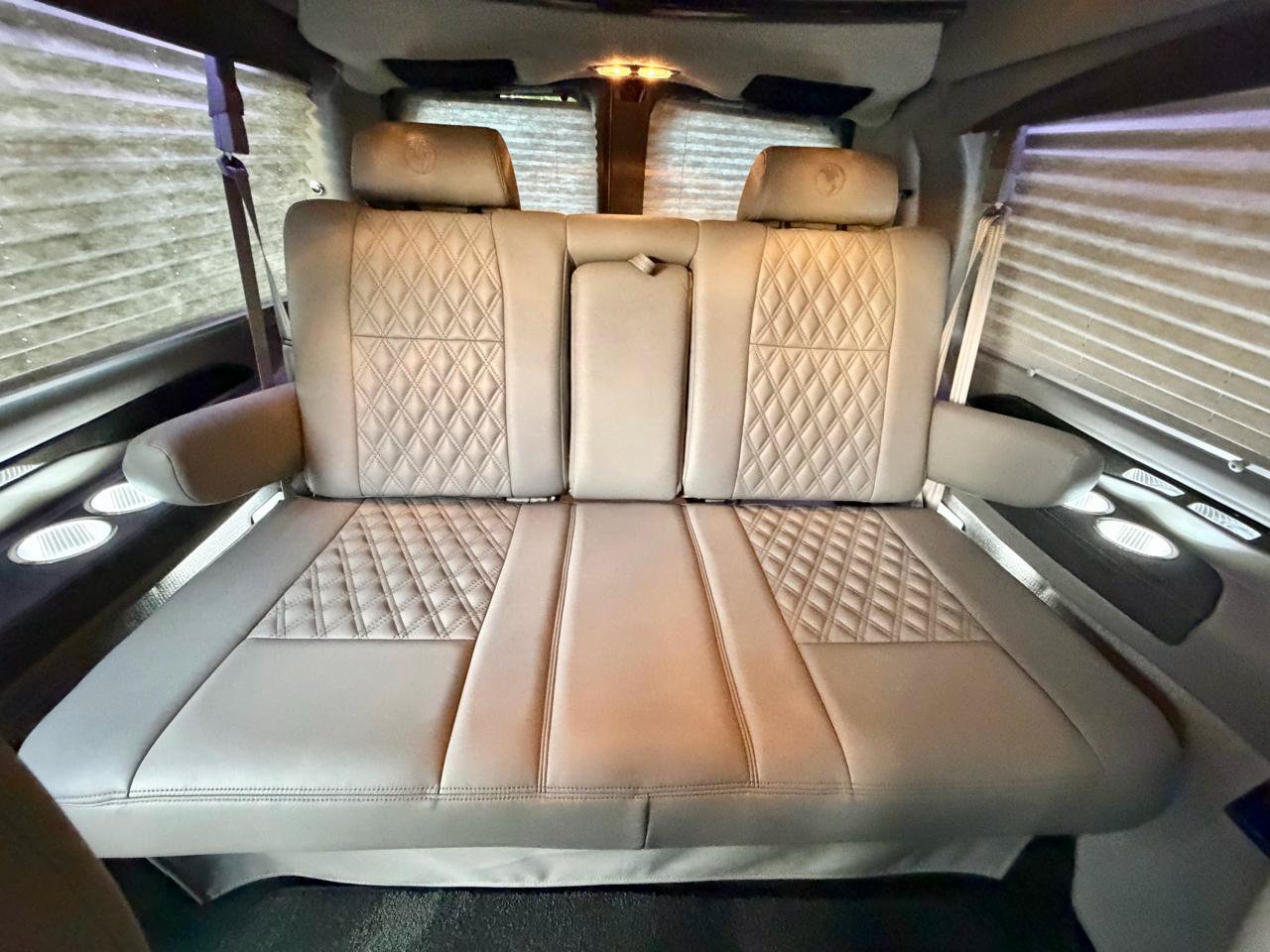 Used 2024 Chevrolet Express 2500 RWD image 49