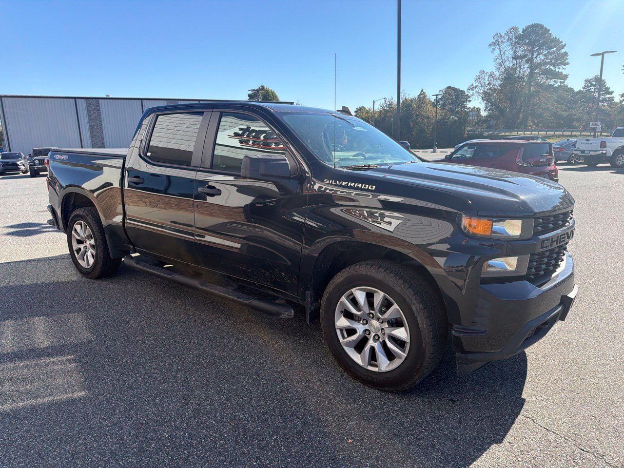 Used 2022 Chevrolet Silverado 1500 Custom AWD/4WD image 8