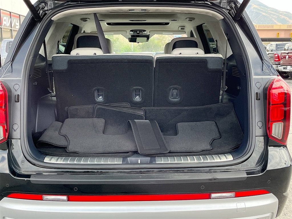 Used 2025 Hyundai Palisade Calligraphy image 28