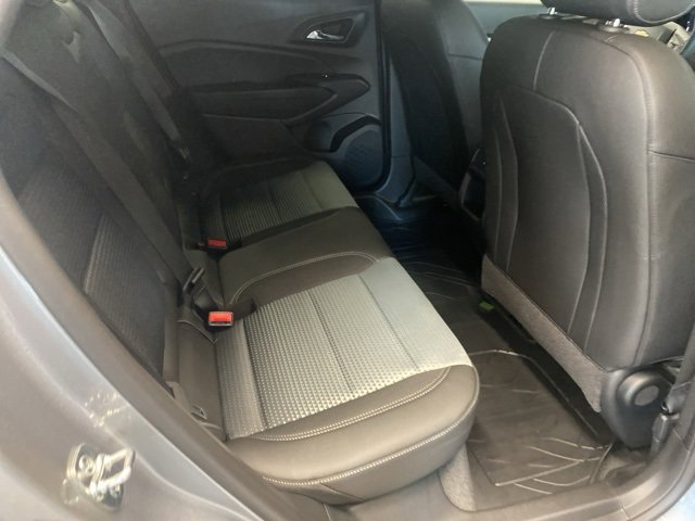New 2025 Chevrolet Trax LT image 28