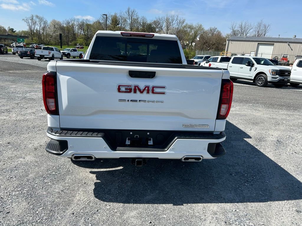 Used 2025 GMC Sierra 1500 Elevation w/ Elevation Premium Package image 9