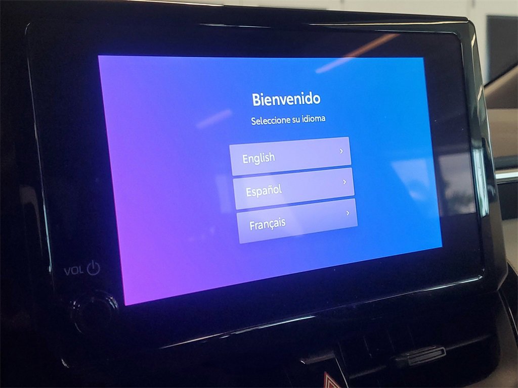 Certified 2025 Toyota Corolla SE image 25