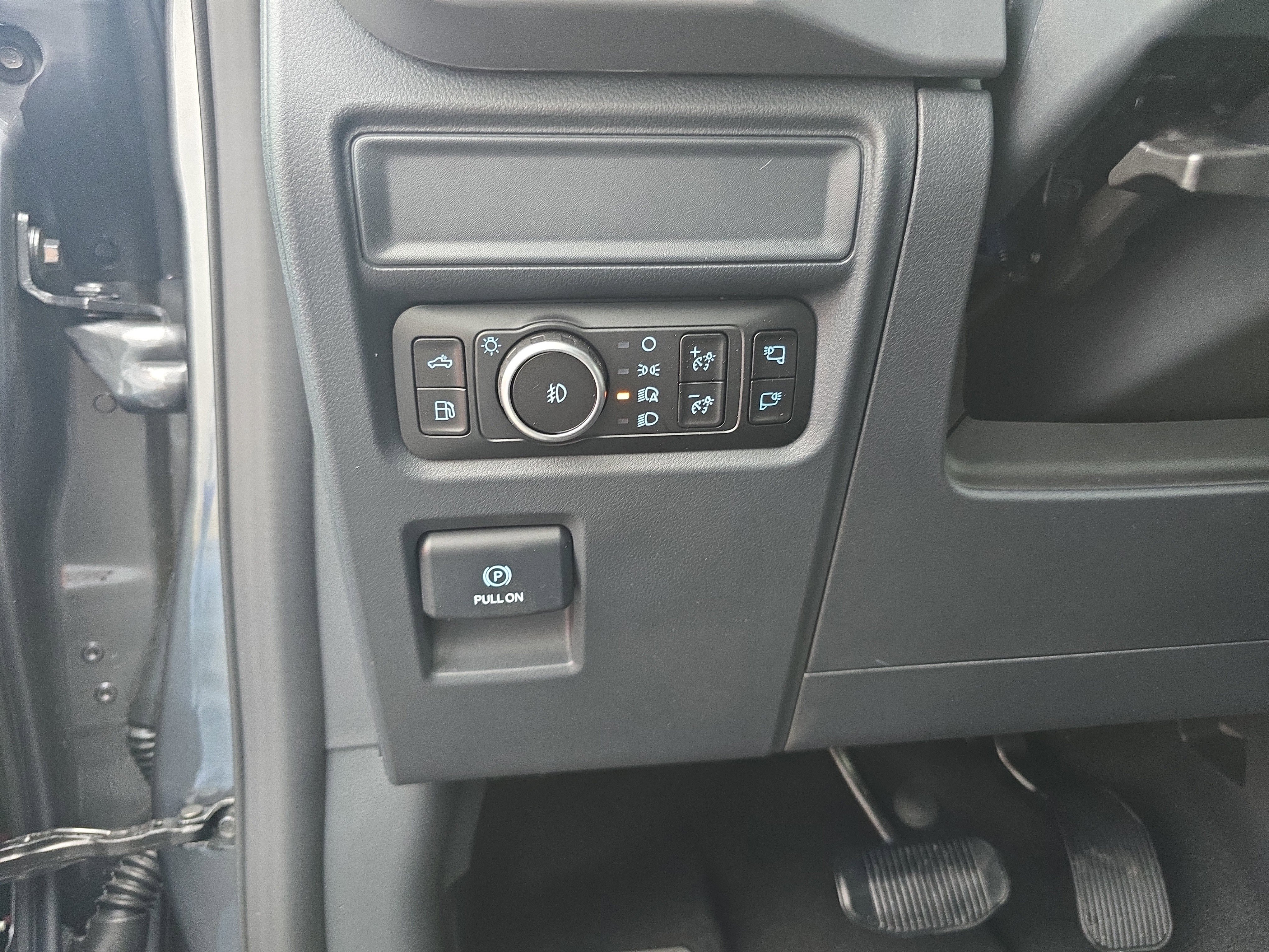 New 2025 Ford F150 XLT image 19