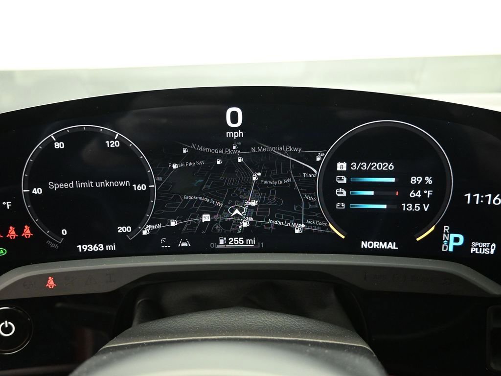 Certified 2023 Porsche Taycan image 13