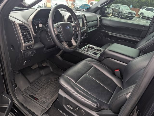 Used 2019 Ford Expedition XLT w/ Equipment Group 202A RWD image 6