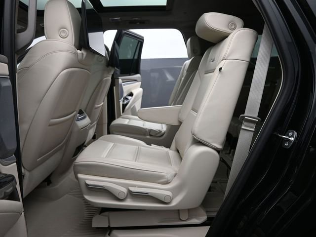 Certified 2025 Cadillac Escalade Premium Luxury Platinum w/ LPO, Floor Liner Package image 13
