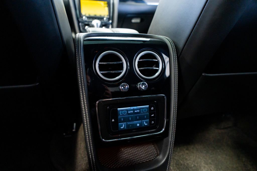 Used 2015 Bentley Flying Spur V8 AWD/4WD image 45