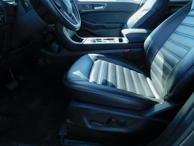 Used 2023 Ford Edge SEL image 22