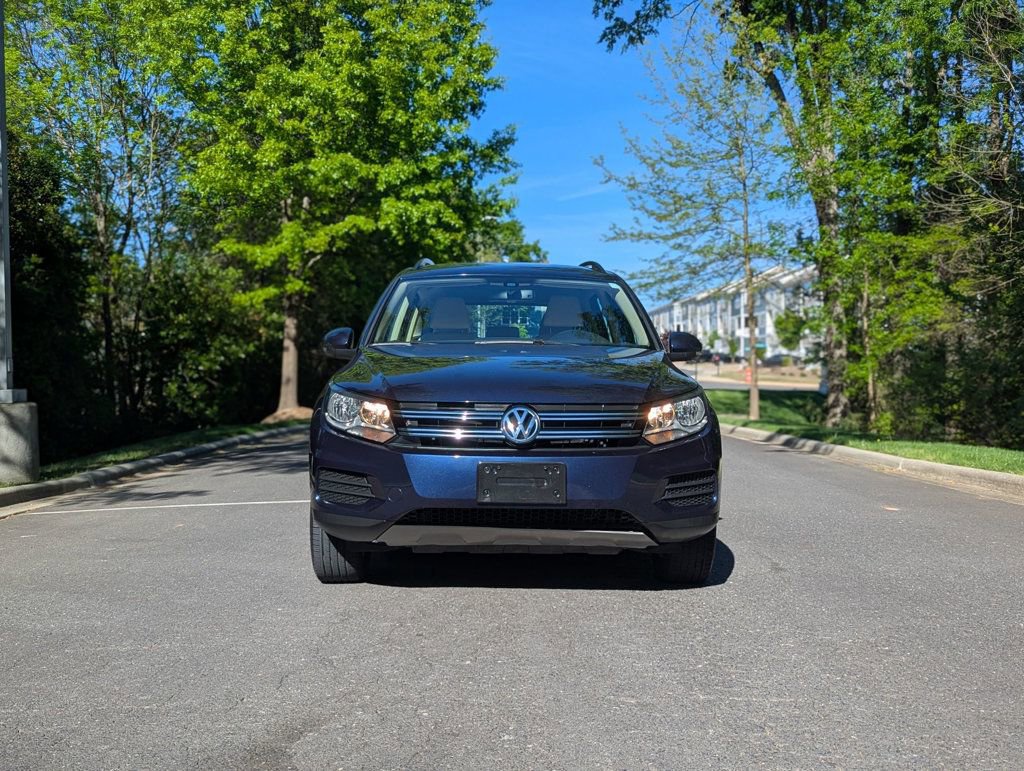 Used 2016 Volkswagen Tiguan S image 5