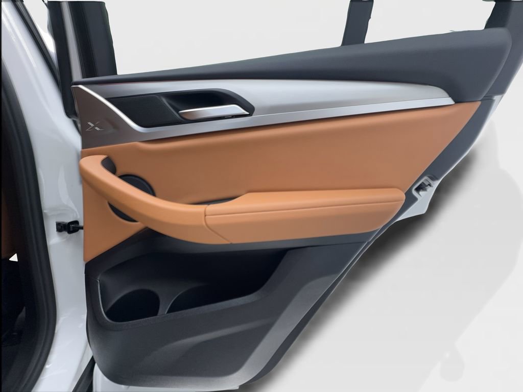 Used 2025 BMW X4 xDrive30i image 30