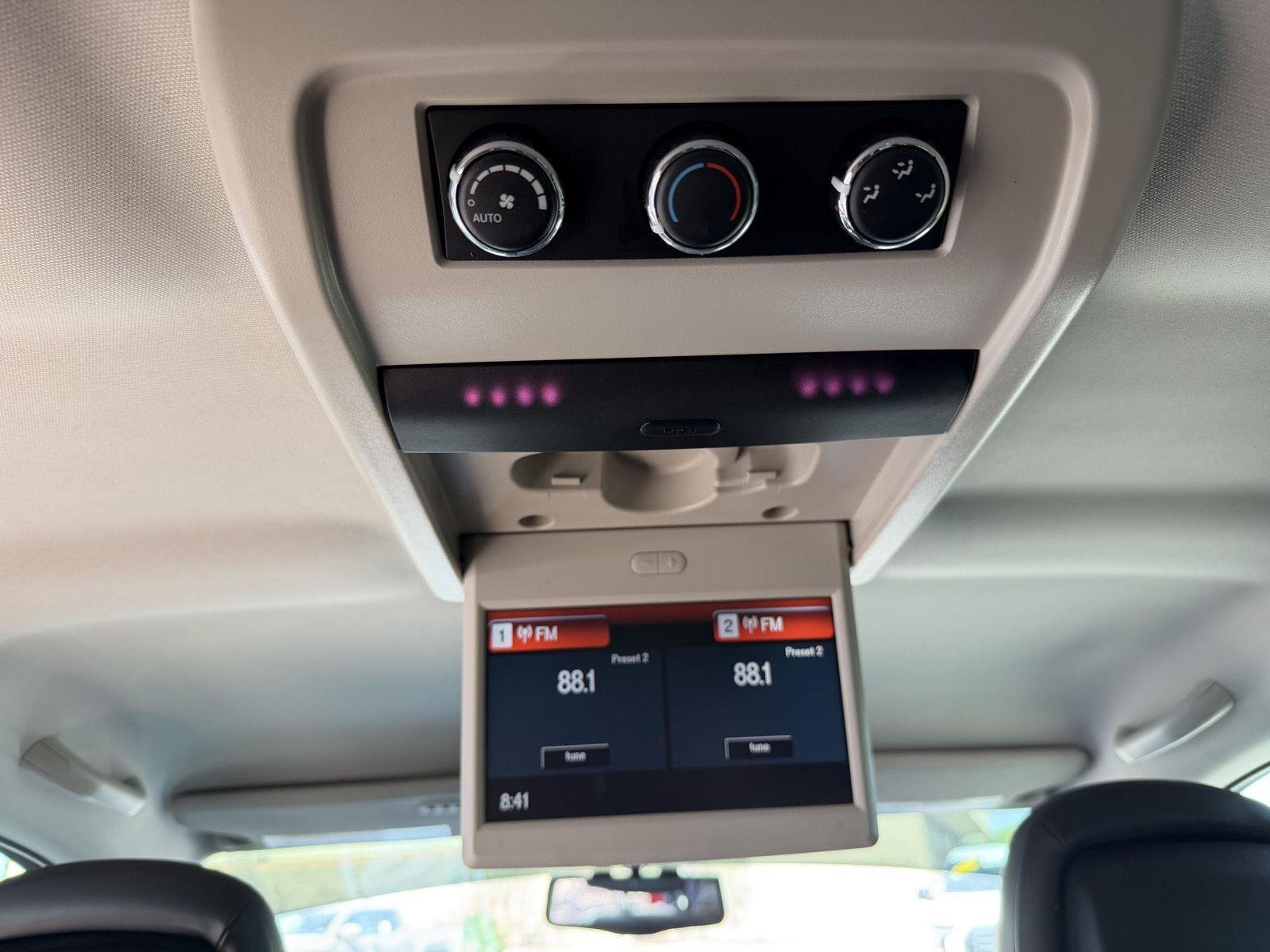 Used 2015 Dodge Journey R/T w/ Flexible Seating Group FWD image 17