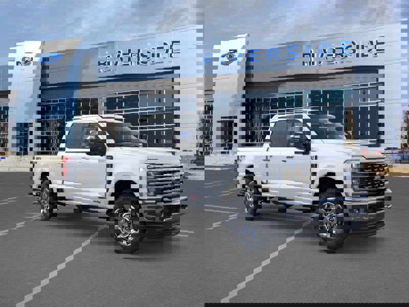 New 2026 Ford F250 Lariat w/ Lariat Premium Package