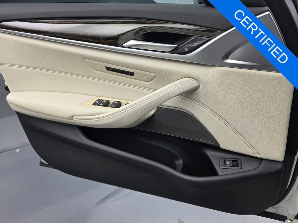 Certified 2023 BMW 540i w/ M Sport Package RWD image 26