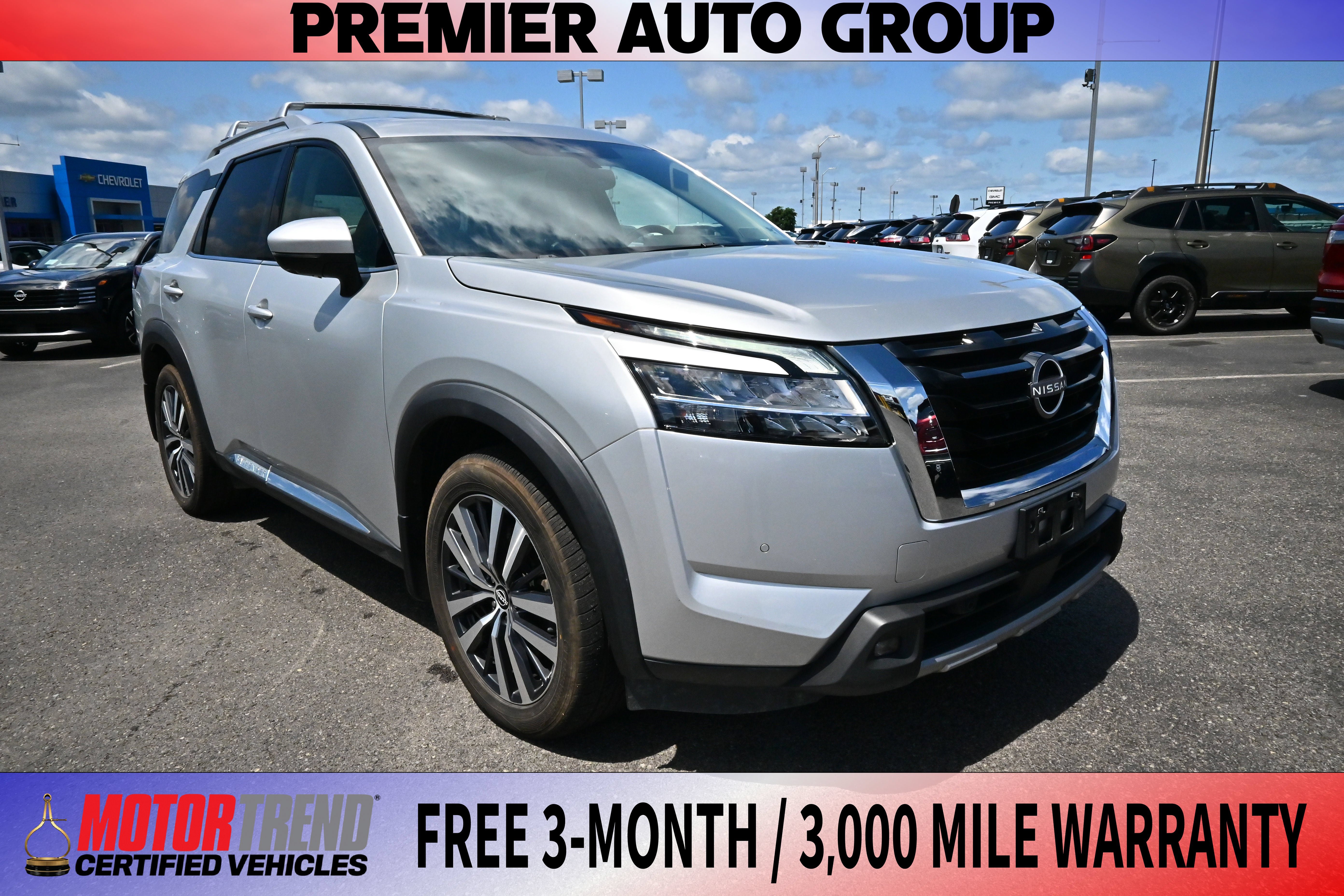 Used 2022 Nissan Pathfinder Platinum w/ Cargo Package