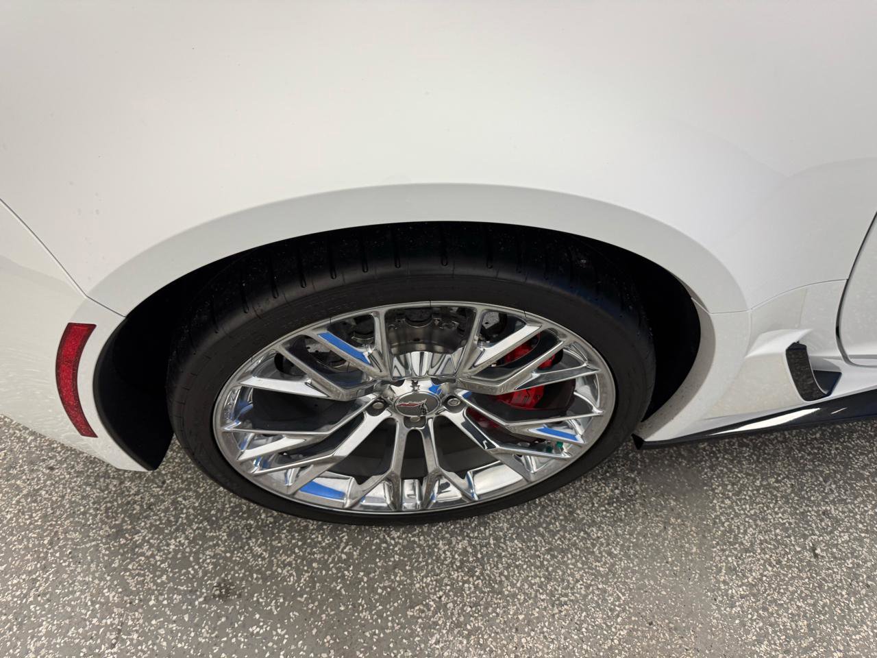 Used 2017 Chevrolet Corvette Z06 RWD image 31