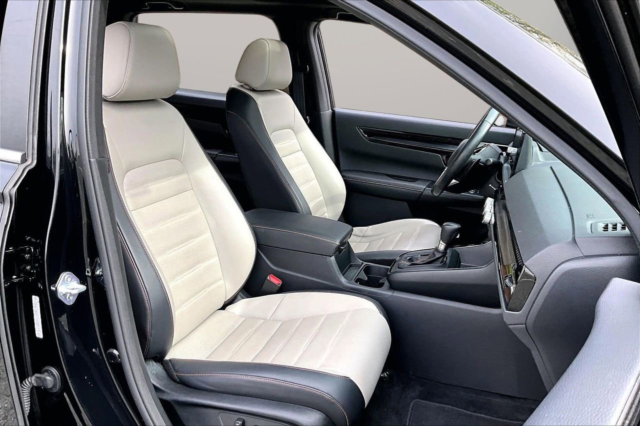 Used 2023 Honda CR-V Sport Touring image 24
