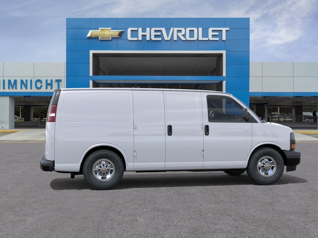 New 2025 Chevrolet Express 3500 w/ Driver Convenience Package RWD image 5