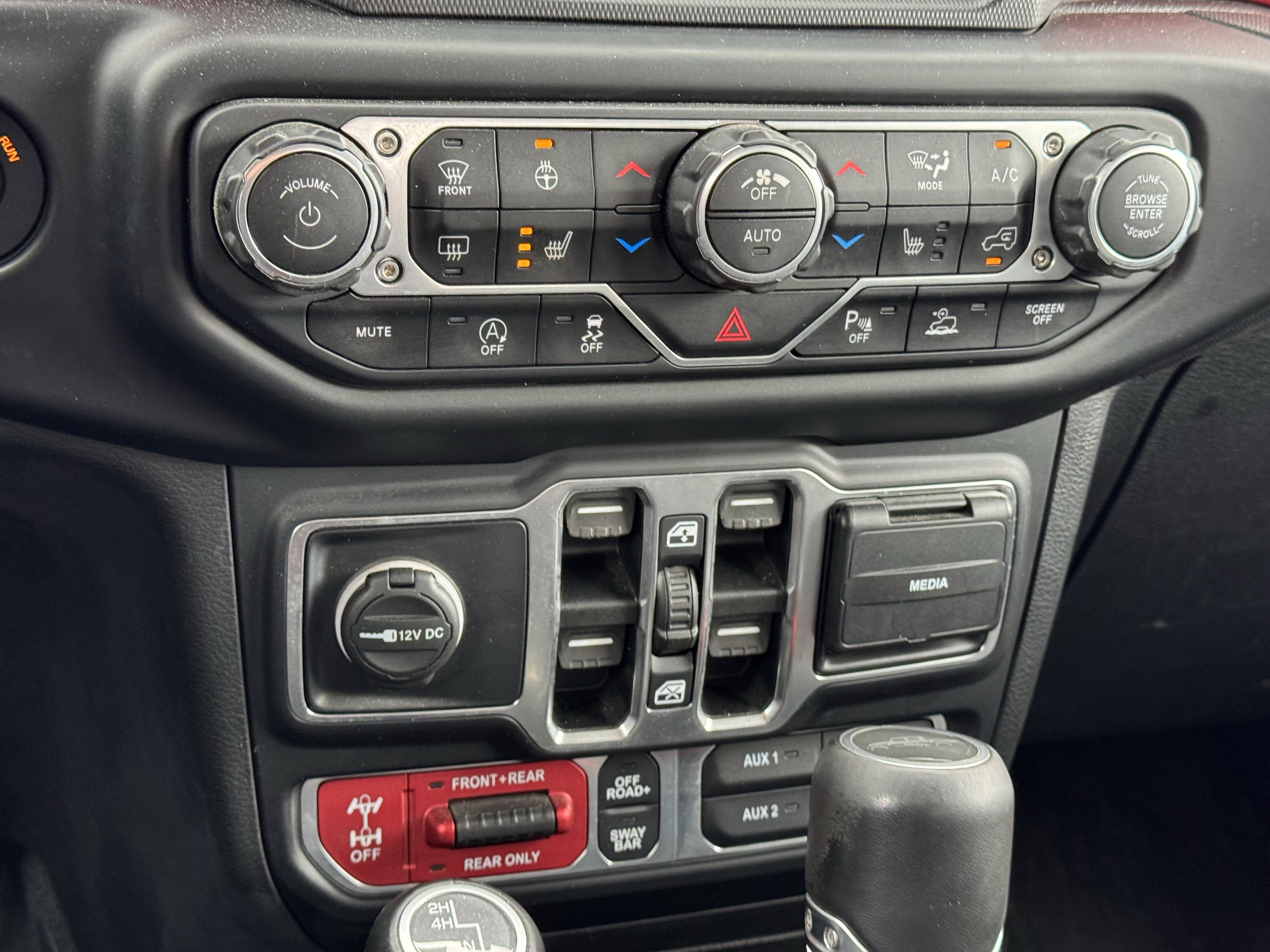 Used 2020 Jeep Gladiator Rubicon image 10
