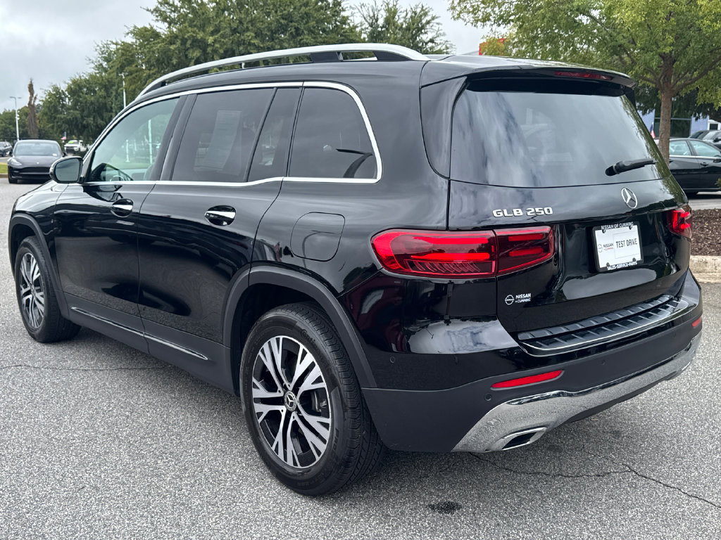 Used 2024 Mercedes-Benz GLB 250 image 7