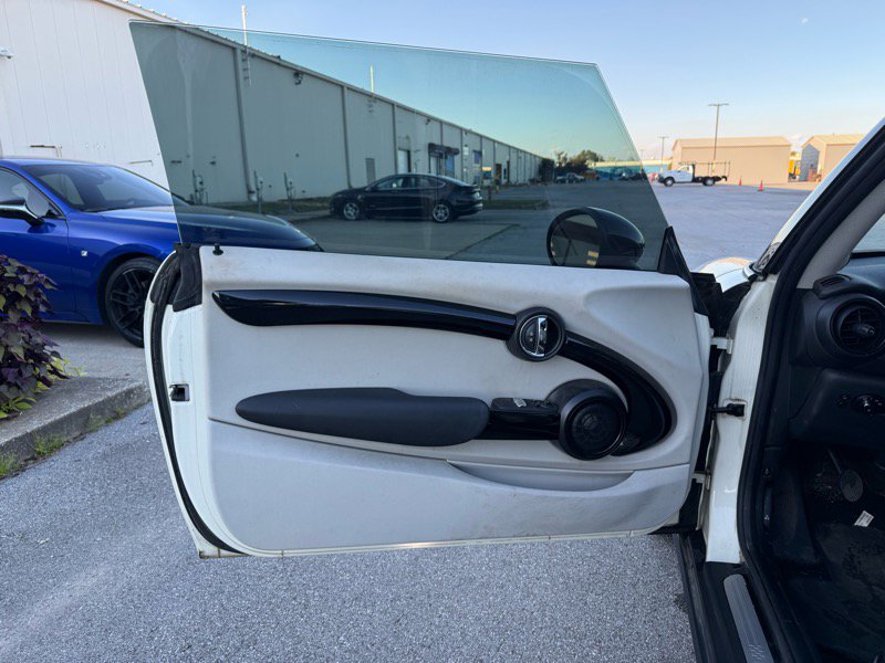 Used 2017 MINI Cooper S image 19