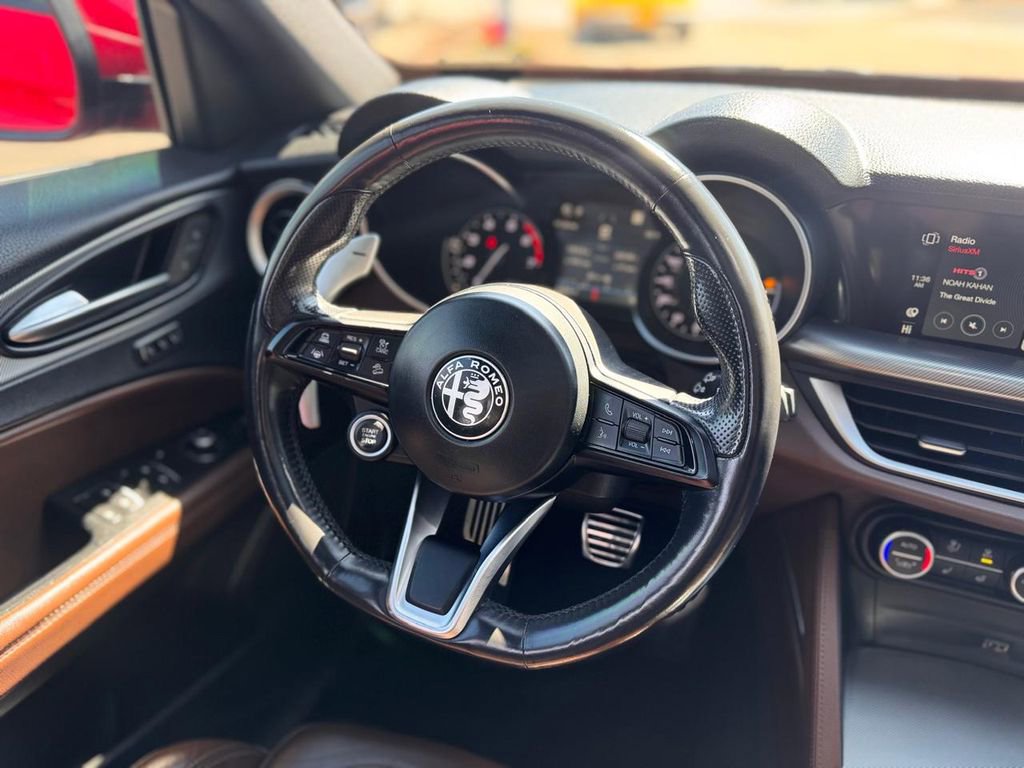 Used 2021 Alfa Romeo Stelvio Ti Sport image 17
