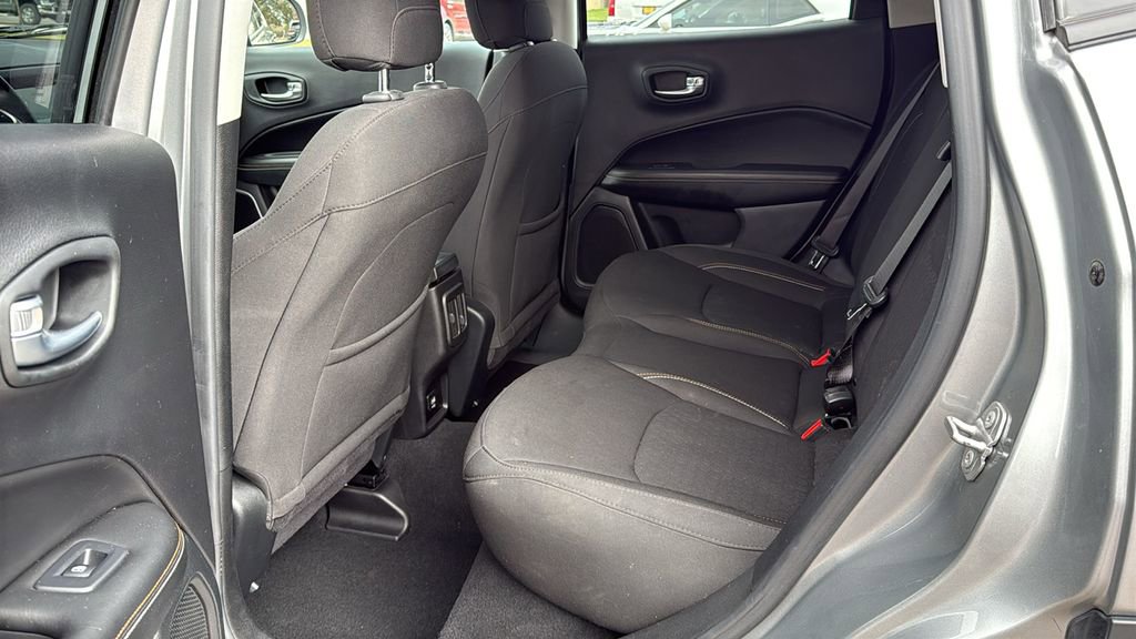 Used 2021 Jeep Compass Sport FWD image 15