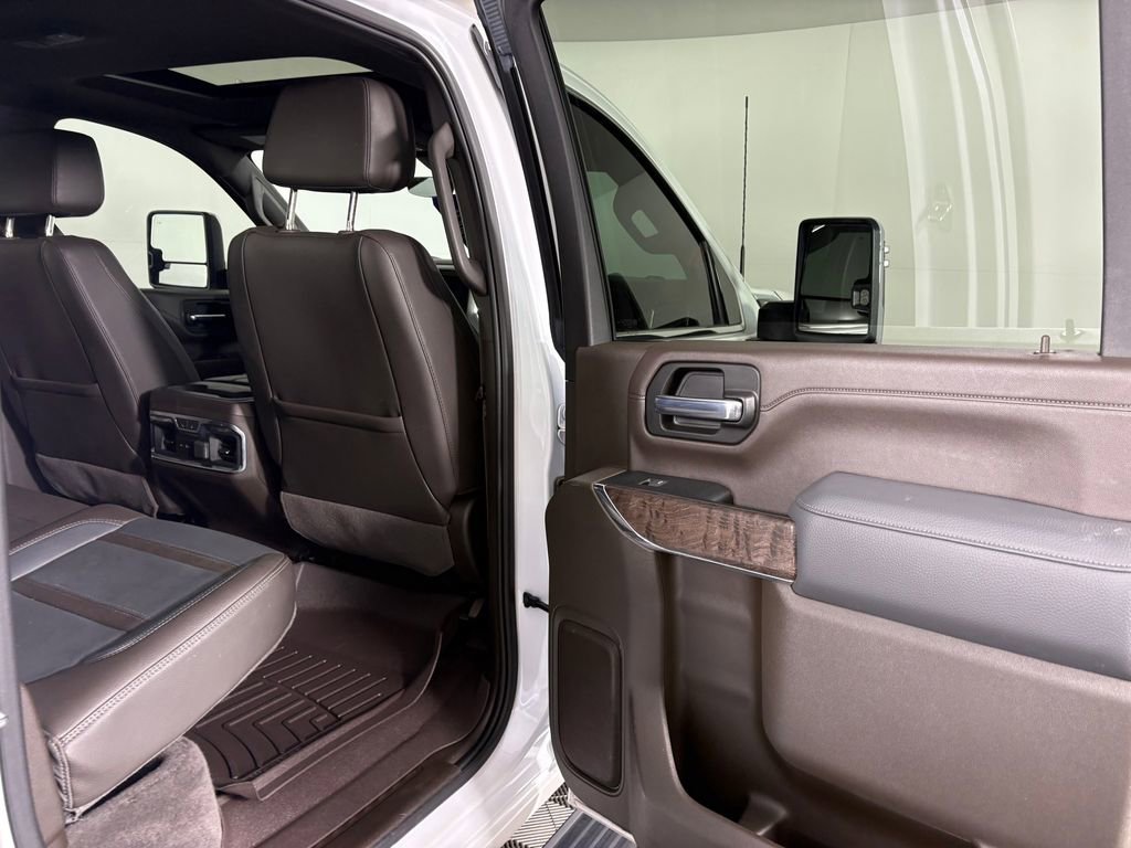 Used 2023 GMC Sierra 2500 Denali w/ Denali Ultimate Package image 35