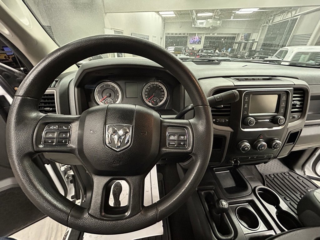 Used 2018 RAM 2500 Tradesman w/ Chrome Appearance Group image 9