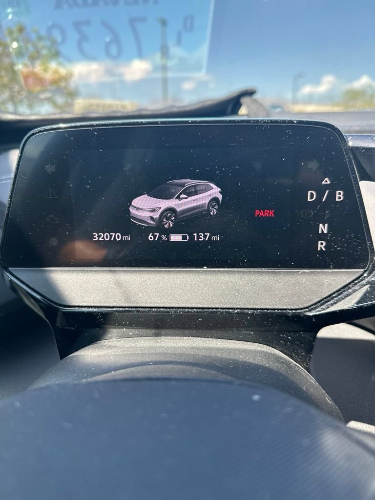 Certified 2023 Volkswagen ID.4 Pro S Plus AWD/4WD image 3