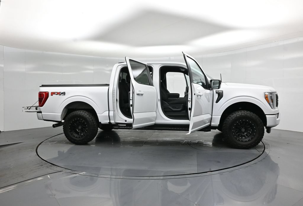 Used 2022 Ford F150 XLT w/ Equipment Group 302A High AWD/4WD image 4