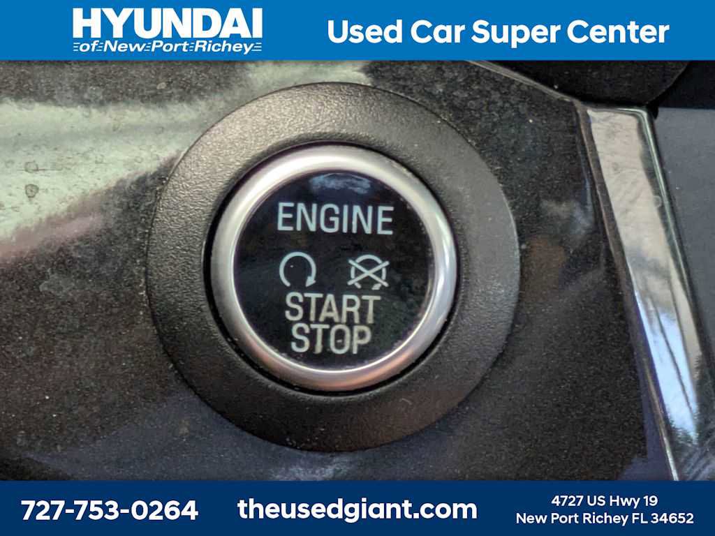 Used 2017 Ford Escape Titanium w/ Equipment Group 301A FWD image 41