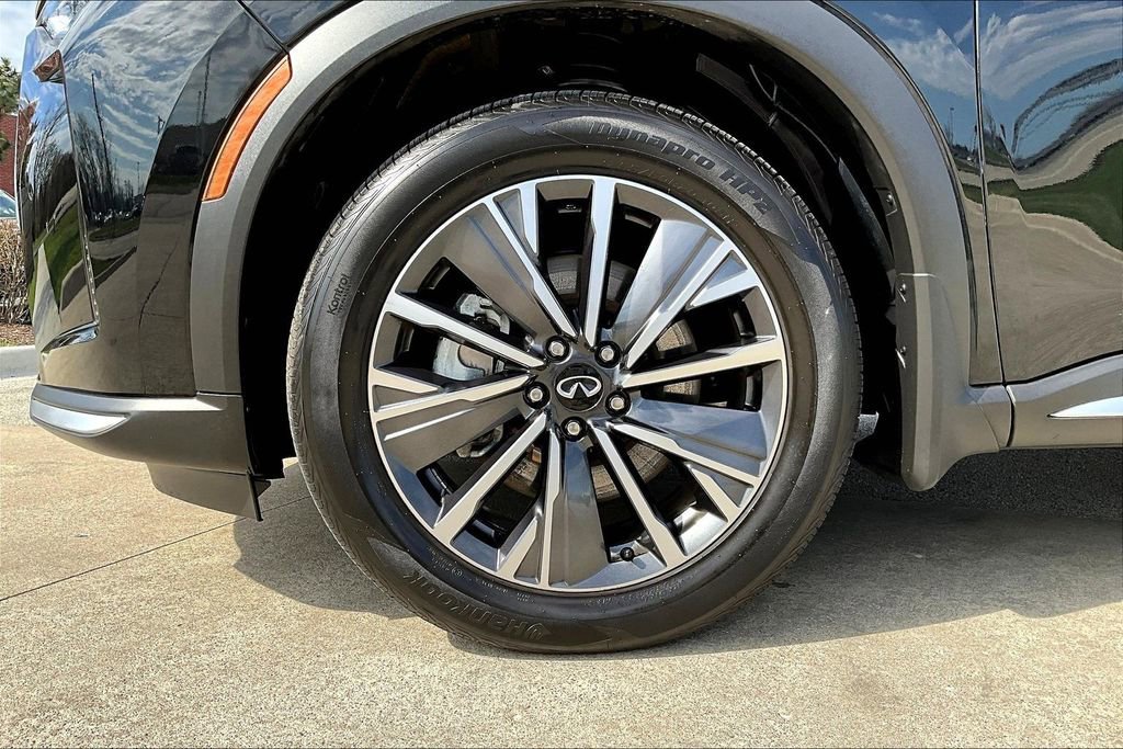 Certified 2026 INFINITI QX60 Luxe w/ Cargo Package image 10