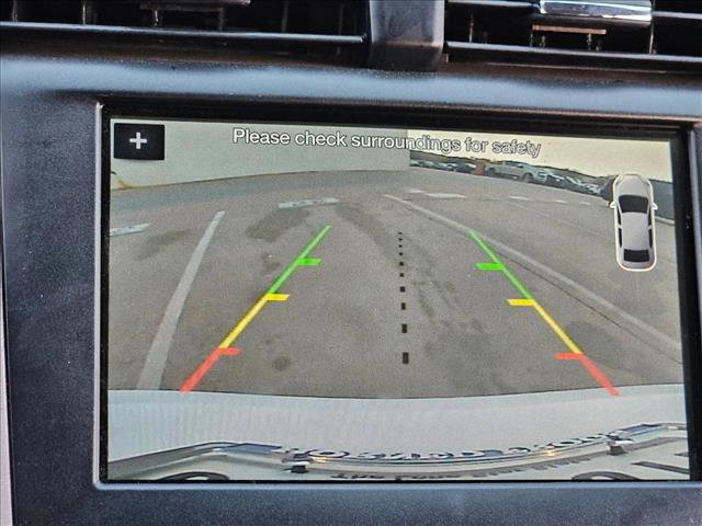 Used 2017 Ford Fusion SE w/ Fusion SE Technology Package image 17