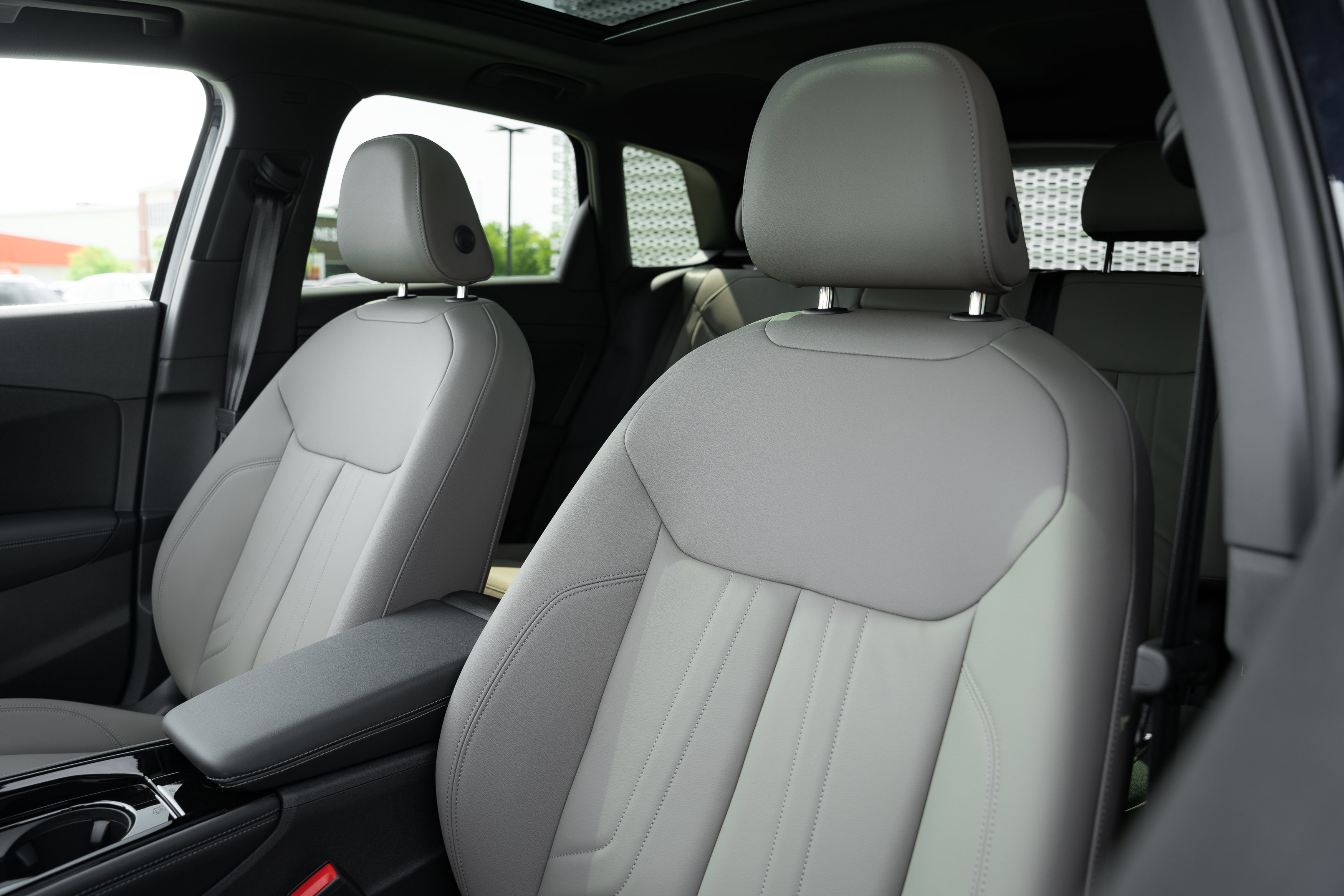 New 2026 Audi Q3 quattro 2.0T AWD/4WD image 19