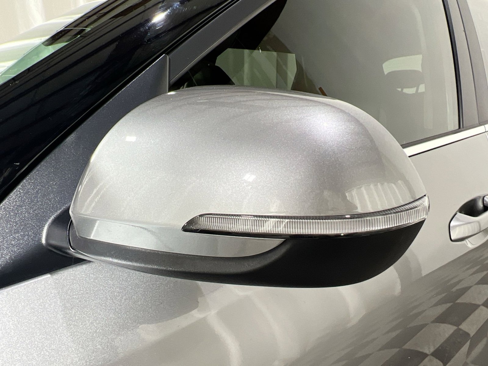 Used 2025 Kia Seltos EX image 14