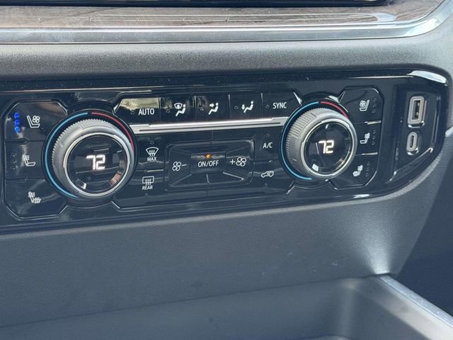 Used 2024 Chevrolet Silverado 2500 LTZ w/ LTZ Convenience Package image 33